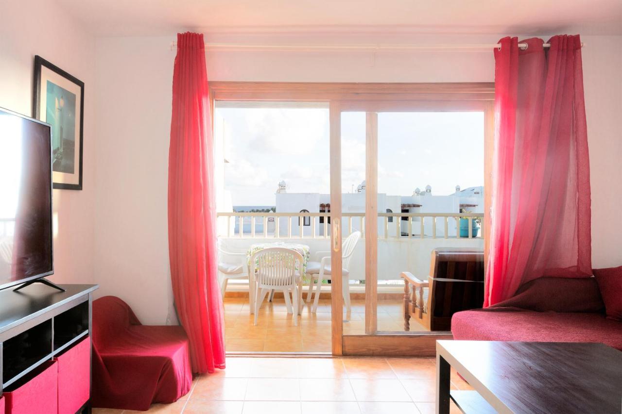 Daruma Apartments 2-Bedroom Duplex With Sea Views Коста Тегисе Екстериор снимка